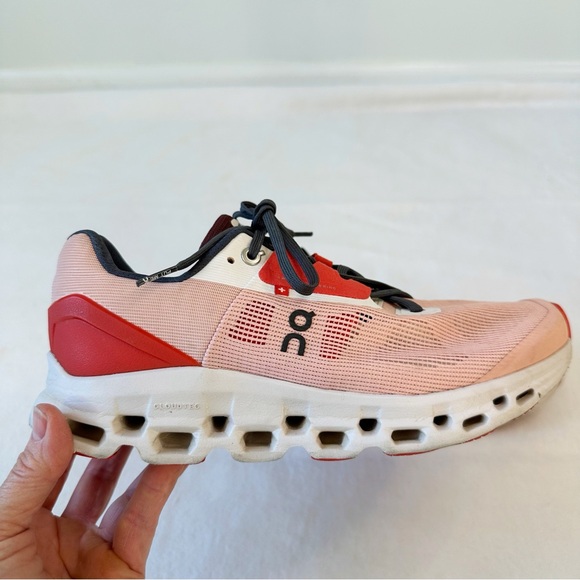 On Running Shoes - On Running Cloudstratus Rose Red Coral Running Shoes Sneakers, size Women’s 9